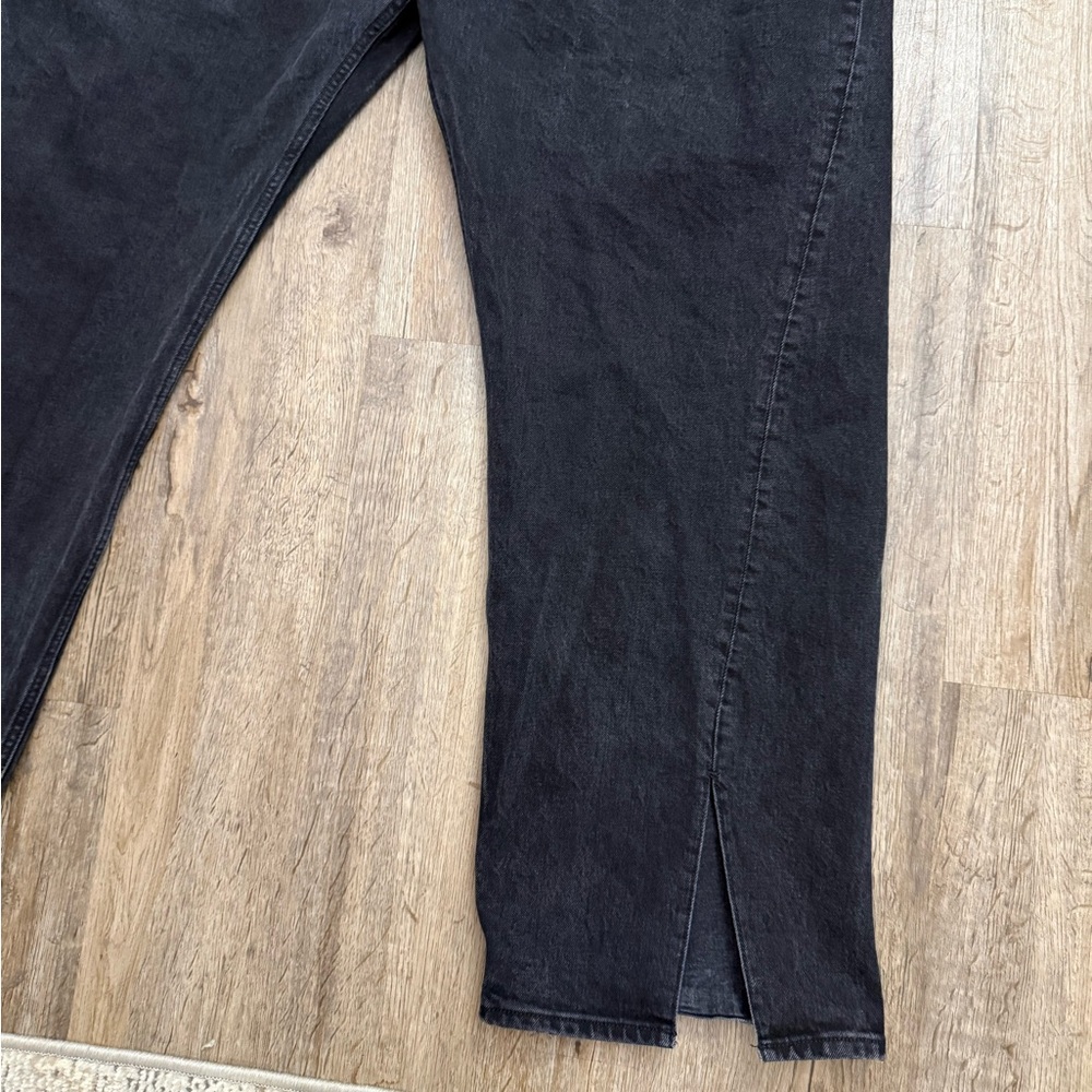 Abercrombie & Fitch Black High-Rise Straight Jeans with Front Slits Long Inseam - Picture 6 of 12